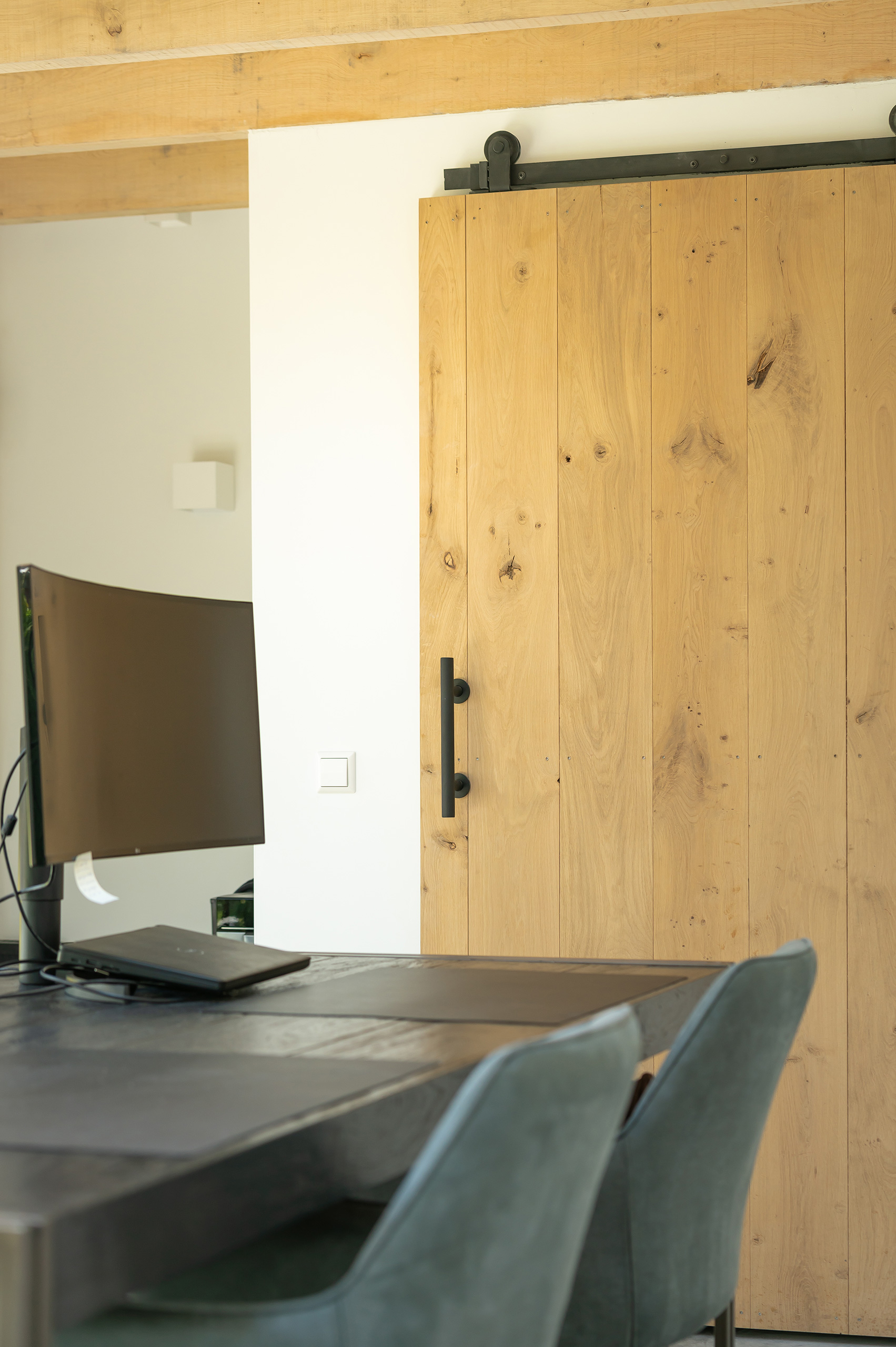 Tuinkantoor met berging in Etten-Leur