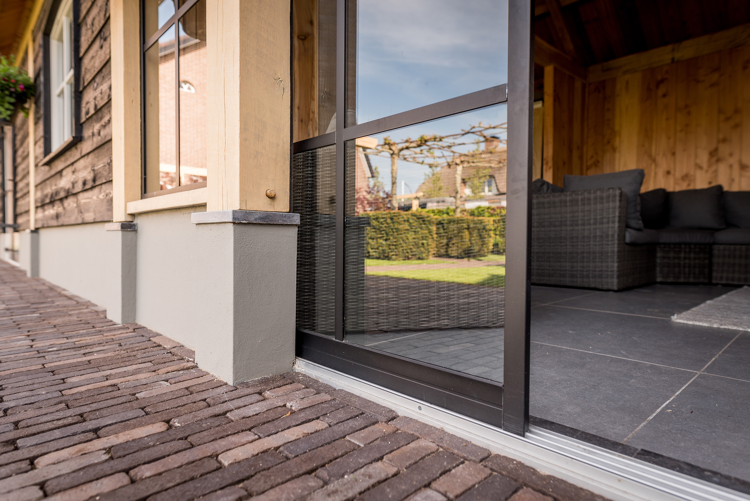 Stantico realiseerde deze luxe houten tuinkamer in Kootwijkerbroek