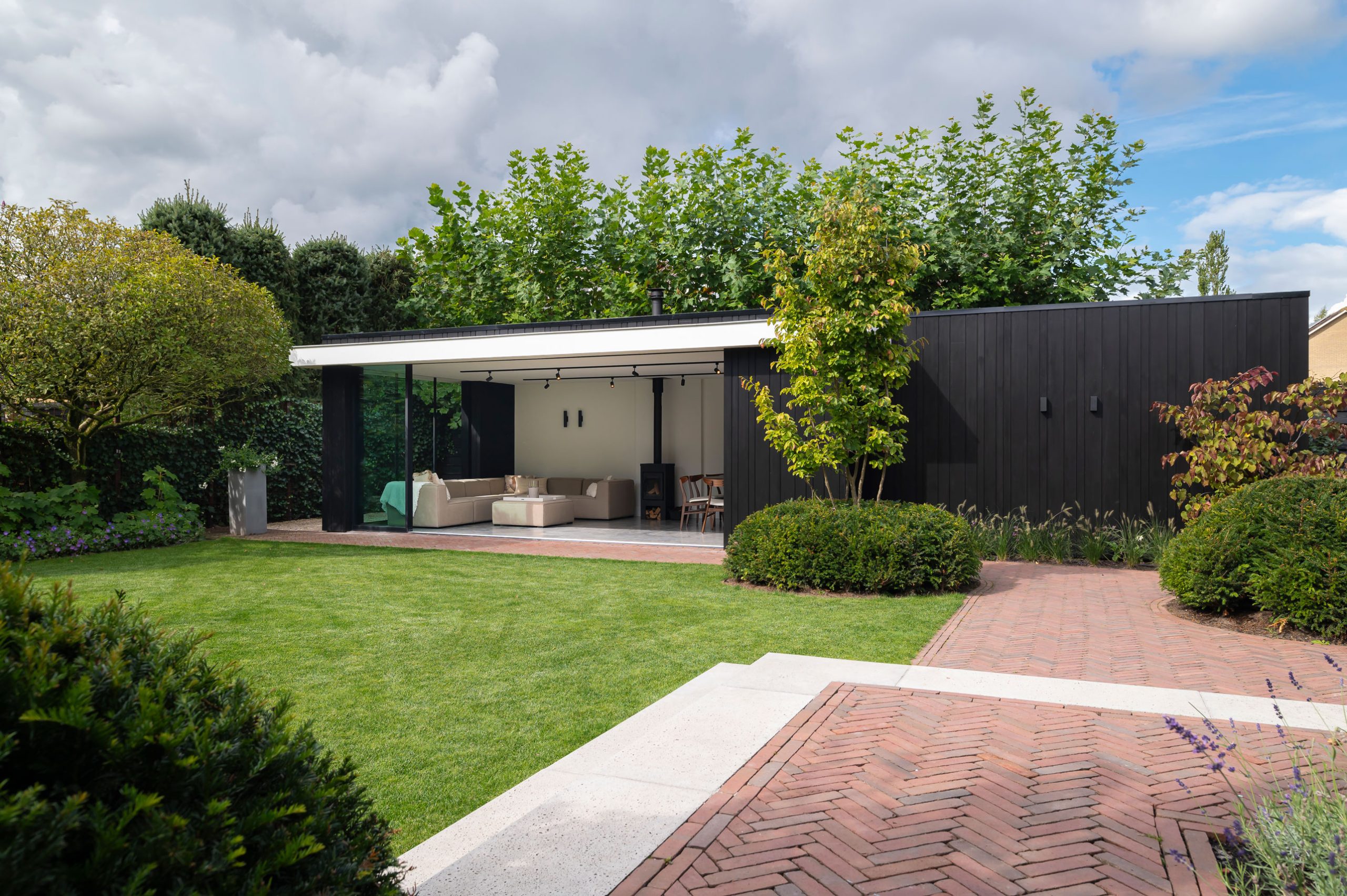 Voor hun maatwerk moderne tuinkamer in Barneveld kozen de klanten voor Stantico.