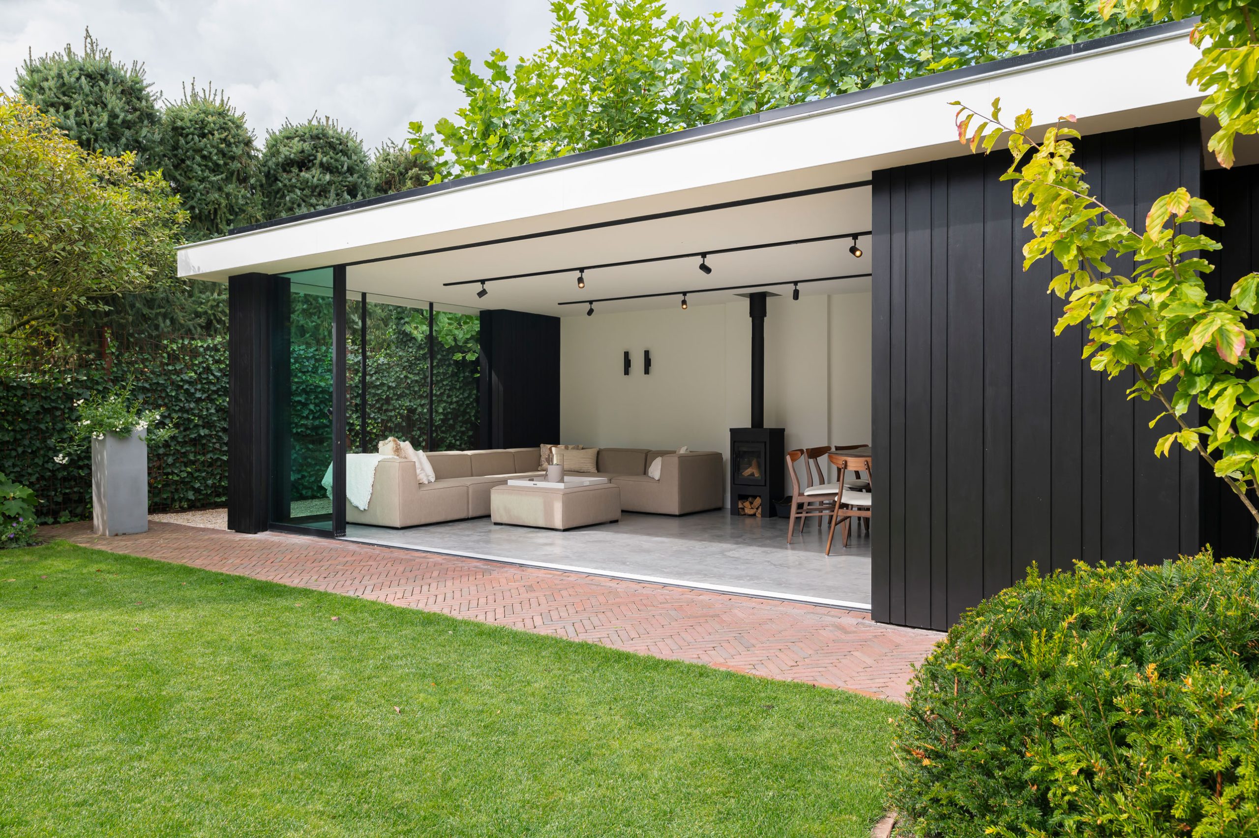 Moderne tuinkamer? Doe inspiratie op met deze moderne tuinkamer in Barneveld.