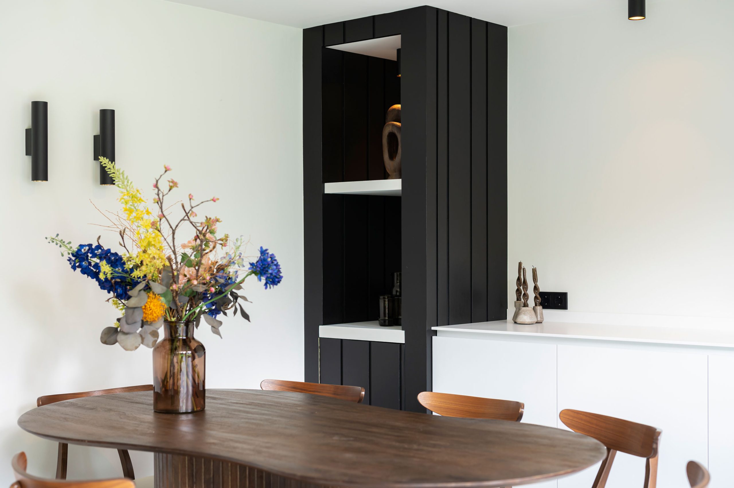 Moderne tuinkamer in Barneveld door Stantico iconische houten buitenverblijven