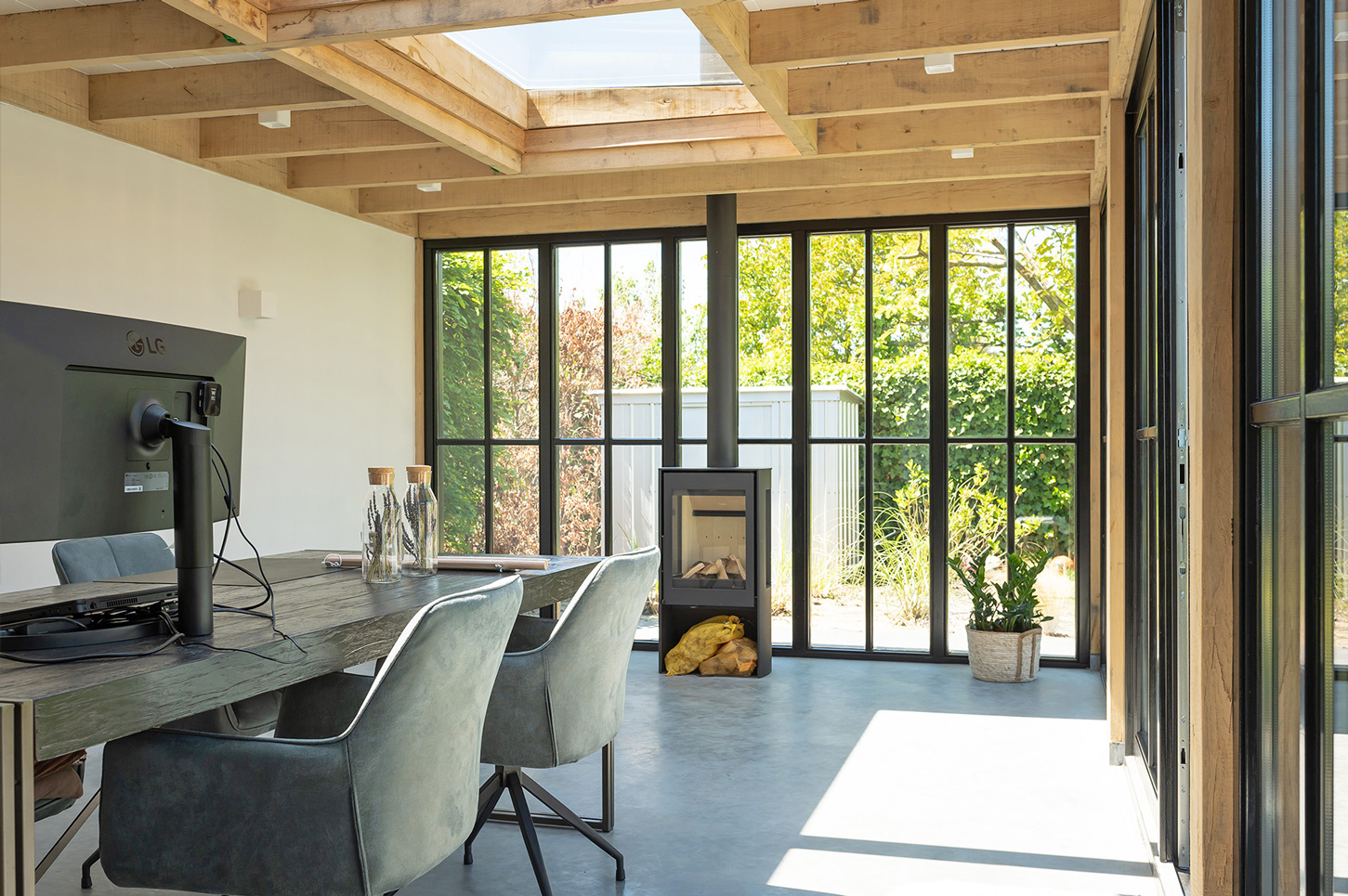 Maatwerk tuinkantoor? Stantico maakt uw buitendroom werkelijkheid.